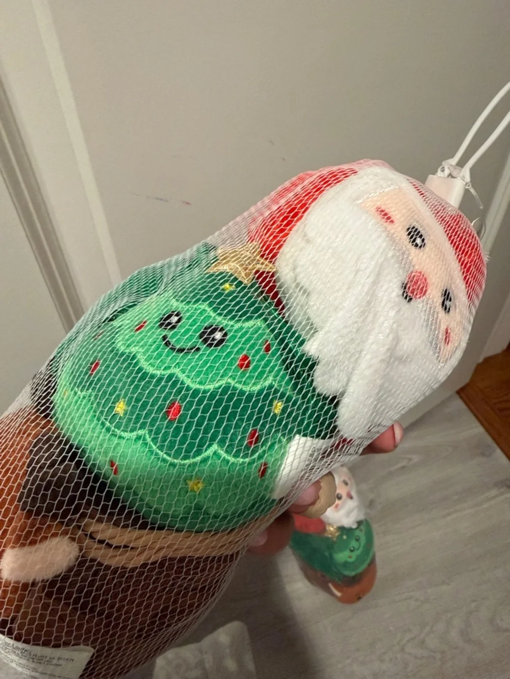 Plush Holiday Loofahs — Santa, Christmas Tree & Reindeer (Set of 2) NWT 🎅🏼🎄